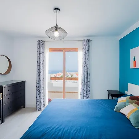 Newly Renovated Stunning Sea-Views Apartment Διαμέρισμα Arona (Tenerife)
