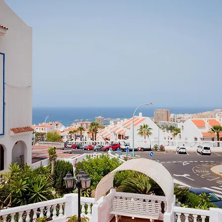 Appartement Newly Renovated Stunning Sea-Views Apartment Arona (Tenerife)